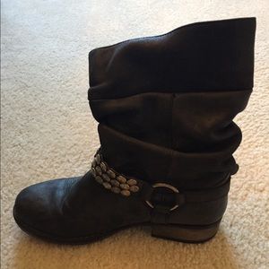 Real leather slouchy biker boot by Steve Madden
